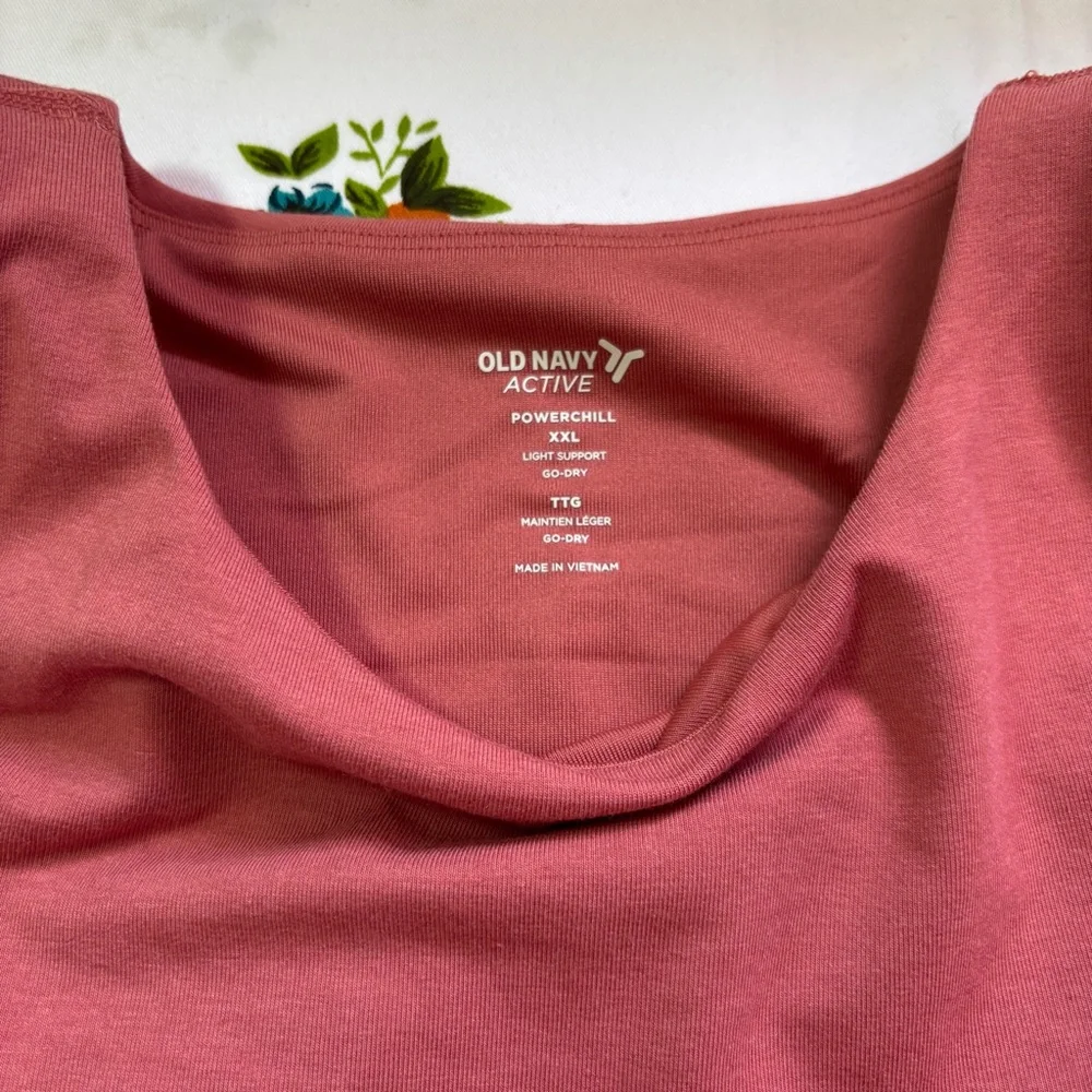 Old Navy Boxy Cropped Tank Top Pink with Padded Bra Workout Summer Shirt - Picture 4 of 9